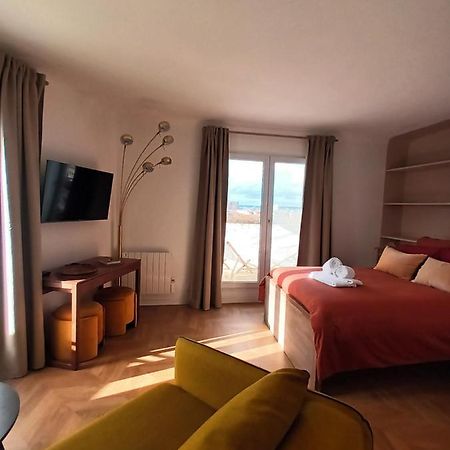Paris Balcony Top Floor Room 외부 사진