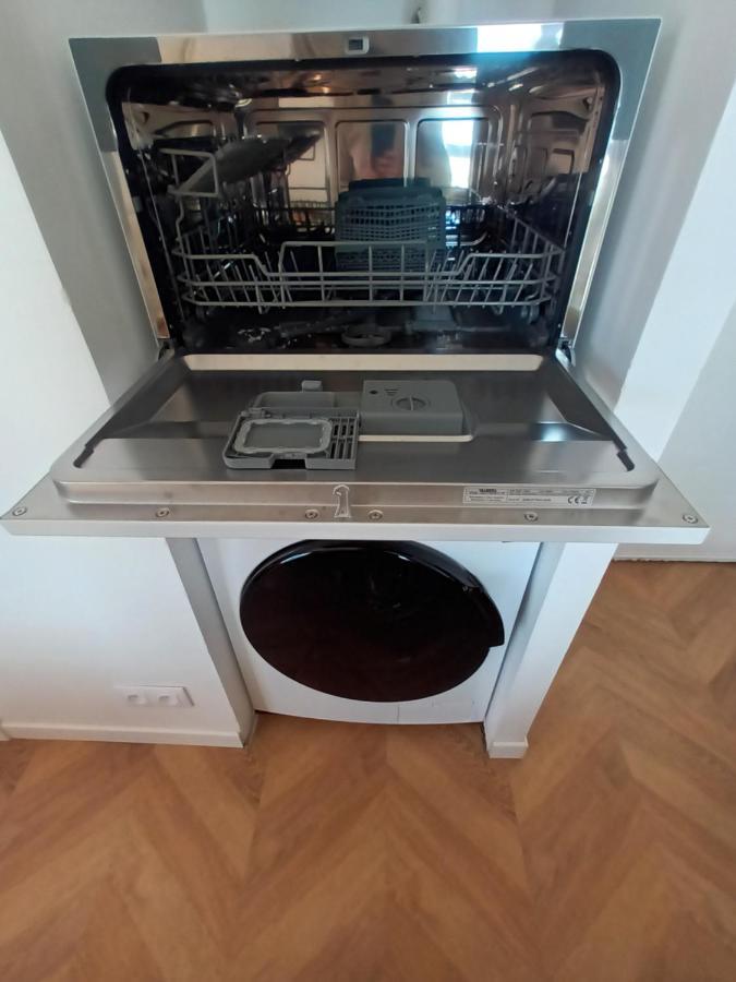 Paris Balcony Top Floor Room 외부 사진